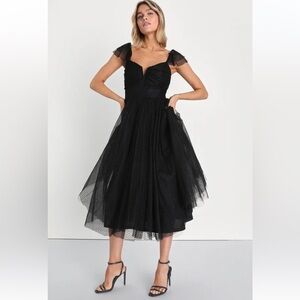 NWT Lulu's Black Sweetheart Midi Dress with Flutter Sleeves NEW SMALL sold out
